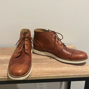 Men’s Cole haan dress shoe boot. Size 11. Gently worn.